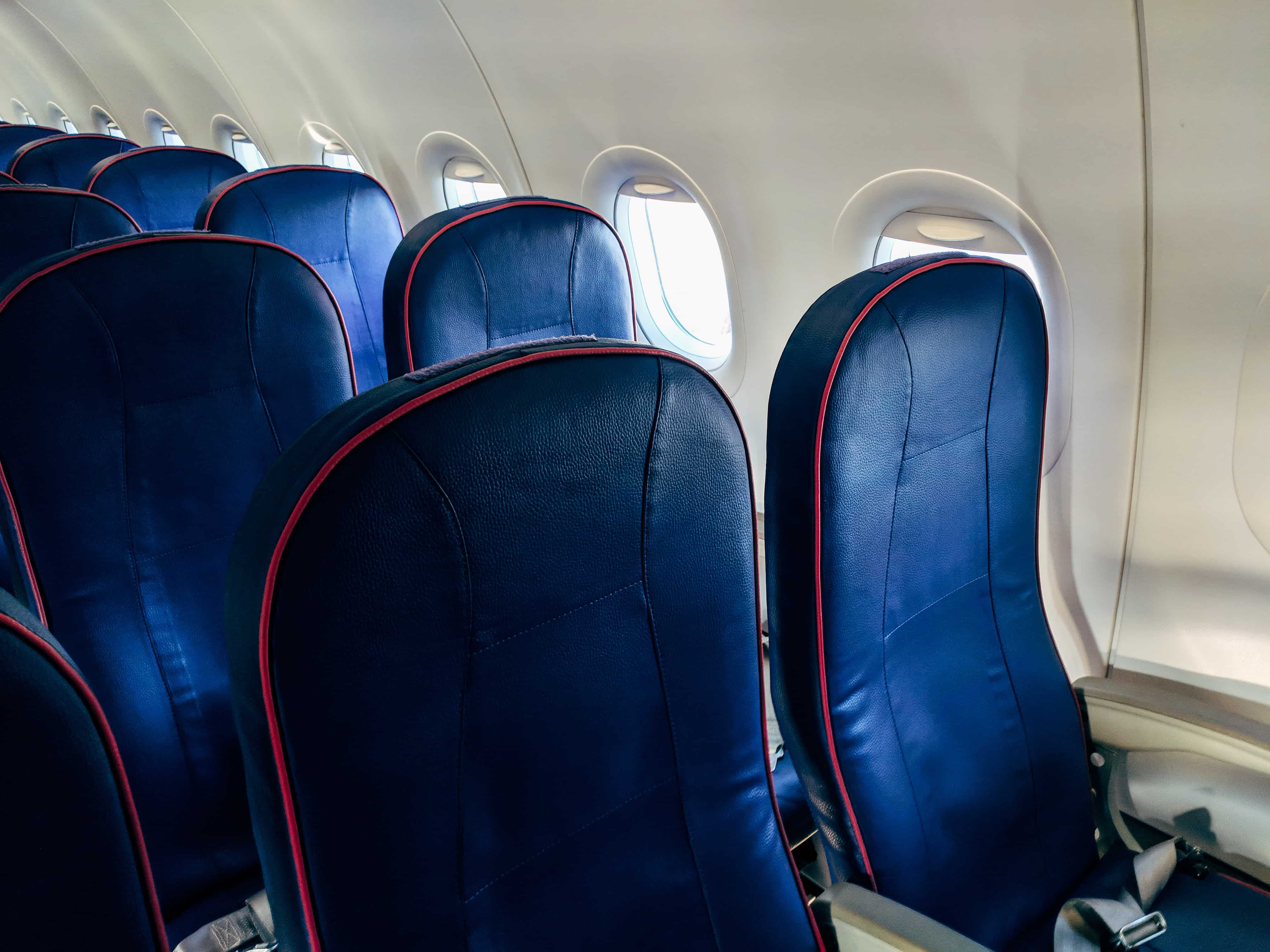 plus-size passengers receive free extra seats on airplanes?